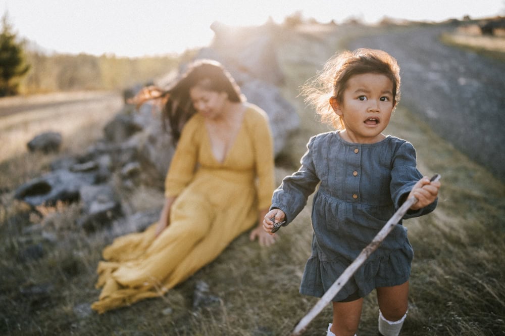 mother and daughter during family photos